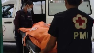 Pria Ditemukan Tak Bernyawa Disebelah Pos Polisi.