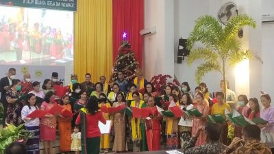 Kolaborasi Musik Batak dalam Perayaan Natal Gereja Toraja