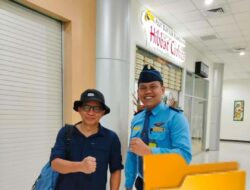 Seminar Akal Sehat Dibatalkan, Rocky Gerung Kembali Pulang ke Jakarta