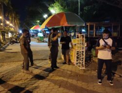 Parah! Pedagang di Taman Yos Sudarso Sering Diminta Iuran Lapak Oleh Orang Tak Dikenal
