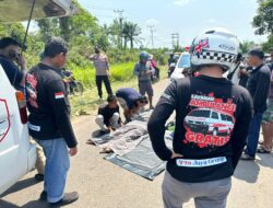 Ternyata!! Ngebut Tanpa Gunakan Helm, Pengendara Motor Fiz R Tewas Bertabrakan Dengan Mobil 
