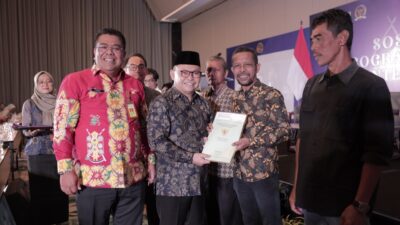 Anggota DPR RI Ujang Iskandar Sosialisasikan Program PTSL