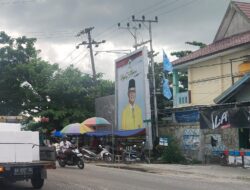 Ya Ampun!! Papan Reklame Tidak Berizin Ini Masih Berdiri Kokoh
