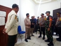 Pj Bupati Barut Tinjau Sekretariat PPK di Tiga Kecamatan
