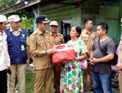 Pj Bupati Muhlis Serahkan Bantuan Untuk Korban Kebakaran di Jingah dan Desa Ipu
