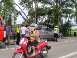 Kecelakaan Beruntun Libatkan Dua Truk Tangki, Kijang Innova dan Sebuah Mobil Box