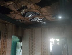 Rumah di MHU Nyaris Jadi Arang,  Beruntung Api Hanya Membakar Plafon