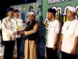 Puluhan Mobil Hias Ikuti Lomba Pawai Sambut Hari Raya Idul Fitri 1445 Hijriah