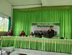 Antusiasnya Peserta KKG Kelapa Muda Kecamatan MHS Kotim Gelar Workshop
