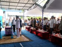 Pj Bupati Barito Utara Lantik dan Ambil Sumpah Janji Kades PAW Bintang Ninggi II