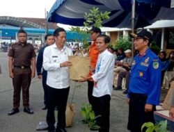 DLH Barito Utara Bagikan Bibit Tanaman, Peringati Hari Lingkungan Hidup Sedunia