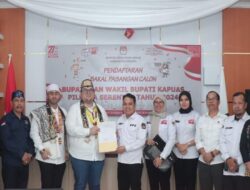 Pasangan Dealdo Bahat – H. Ismeth Resmi Mendaftar ke KPU Kapuas