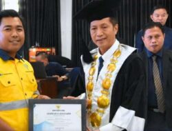 Wisudawan Diharapkan Ikut Berpartisipasi Dalam Pembangunan Bangsa dan Daerah