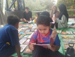 Lapak Baca Gratis di Taman Kota Sampit Jadi Magnet Pengunjung pada CFD