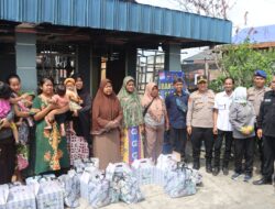 Bakti Sosial PWI Kotim dan Polres Kotim Meringankan Beban Korban Kebakaran