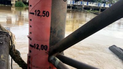 Air Barito Mulai Naik Dewan Barut dan Lurah Melayu Himbau Warga Waspada Banjir