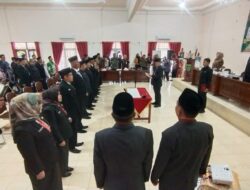 Lantik 10 Pejabat Tinggi Pratama, PJ Bupati Barsel Tekankan Komitmen dan Loyalitas Membangun Daerah