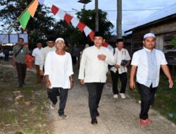 Wabup Barsel Hadiri Safari Ramadan di Kecamatan Dusun Hilir