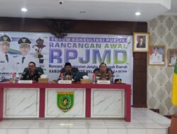 Wakil Bupati Barito Selatan Khristianto Yudha Membuka Secara Resmi Forum Konsultasi Publik PJMD 2025-2029