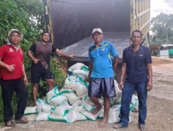 Bantuan Beras Dari Anggota DPRD Terkirim Untuk Empat Desa Terdampak Banjir