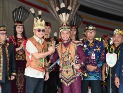 Gubernur Kalteng Pimpin Apel Besar, Dan Gelar Pemberian Gelar Kehormatan Adat Dayak