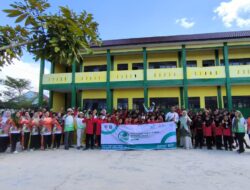 DLH Kabupaten Kotawaringin Timur Gandeng SDN 4 Ketapang Gaungkan Aksi Nyata Hentikan Polusi Plastik