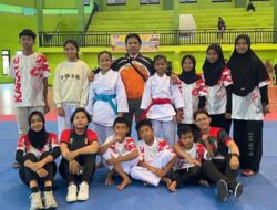 Dua Srikandi INKAI SDN 5 MB Hulu Juara di O2SN Karate Tingkat Kabupaten Kotim