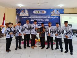 Suparmadi Serahkan Tongkat Estafet Kepemimpinan di Tubuh PGRI Kotim