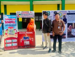 Sosialisasi Program KEJAR Meriahkan MPLS SDN 4 Ketapang: Pemkab Kotim Apresiasi Si Gembung sebagai Teladan Literasi Keuangan Pelajar