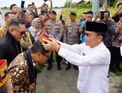 Tokoh Nasional Tiba di Kalteng, Disambut Hangat Gubernur dan Adat Dayak