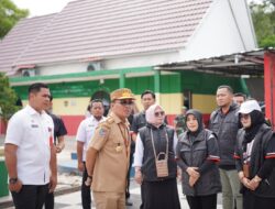 Gubernur Beli Produk Karya Siswa SKh, Semangati Anak Disabilitas untuk Terus Berkarya