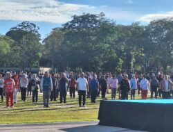 Wagub Kalteng Senam Bersama ASN  di Halaman Kantor Gubernur