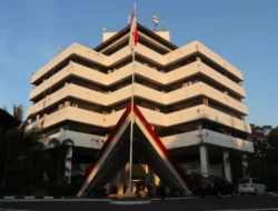 Dugaan Surat Komitmen Rektor Unhas dengan PDIP, Menuai Pro dan Kontra