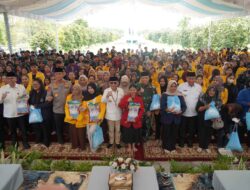 Ramadan Berkah, Mahasiswa Kalteng Dapat Bantuan Sembako dan Uang Tunai