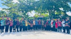 Camat Kota Besi Pimpin Upacara Hardiknas, Dorong Guru Berprestasi hingga Tingkat Nasional