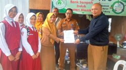 SDN 4 Ketapang Jalin MoU dengan Bank Sampah Induk Lestari Alamku, Perkuat Proyek Lingkungan Didukung PT Trakindo Utama