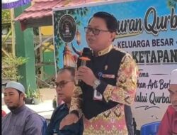 Luar Biasa!  SDN 4 Ketapang  Potong Seekor Sapi Syukuran Kurban.  Ini Pesan Camat MB Ketapang